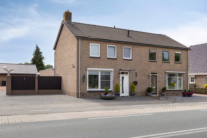 Foto 1 van Hoofdweg 43