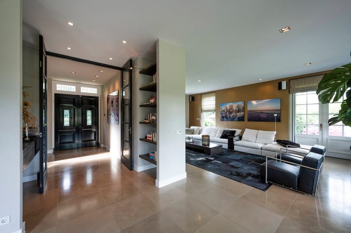 Photo 10 of Hinderdam 7-A