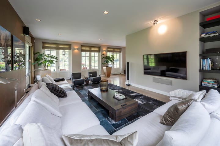 Photo 12 of Hinderdam 7-A