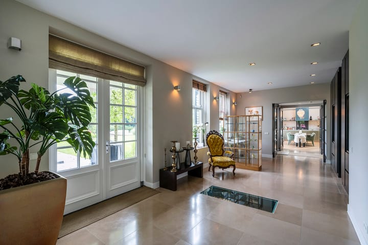 Photo 14 of Hinderdam 7-A