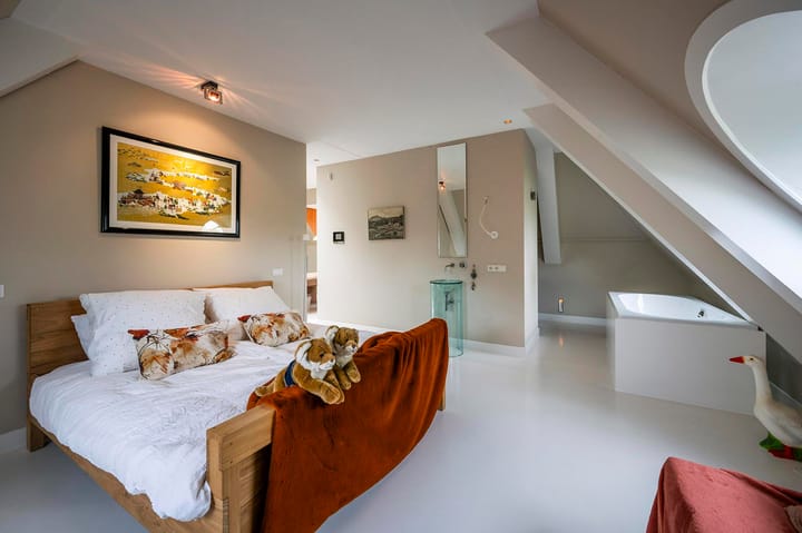 Photo 34 of Hinderdam 7-A