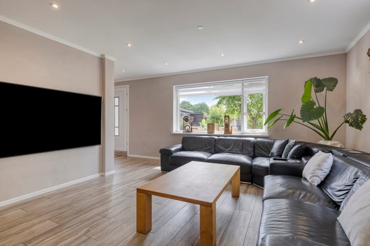 Foto 48 van Hoofdweg 43