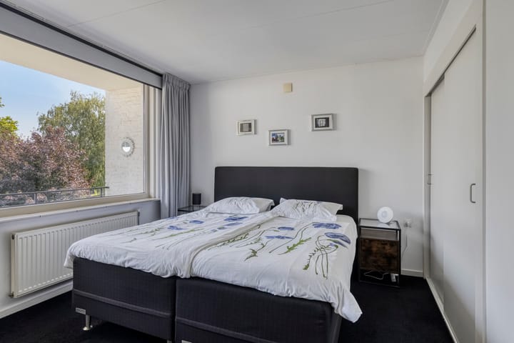 Foto 17 van Navarralaan 3