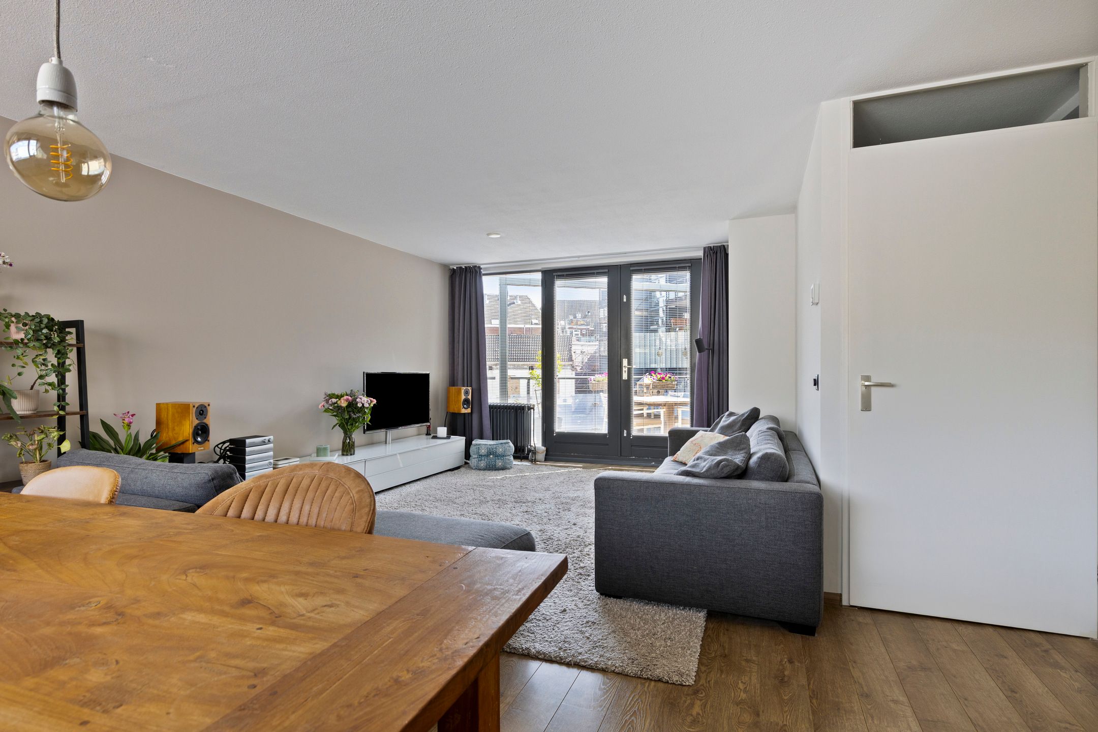 Foto 6 van Concordiastraat 19-C8