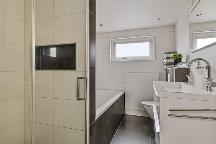 Foto 16 van 1e Weerdsweg 80