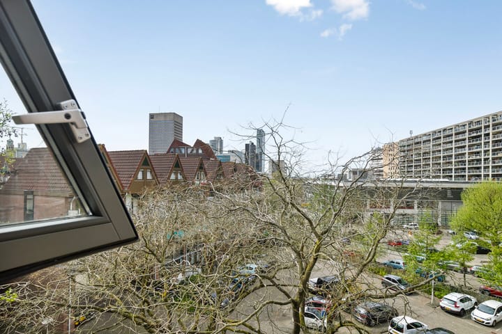 Foto 28 van Stroveer 48