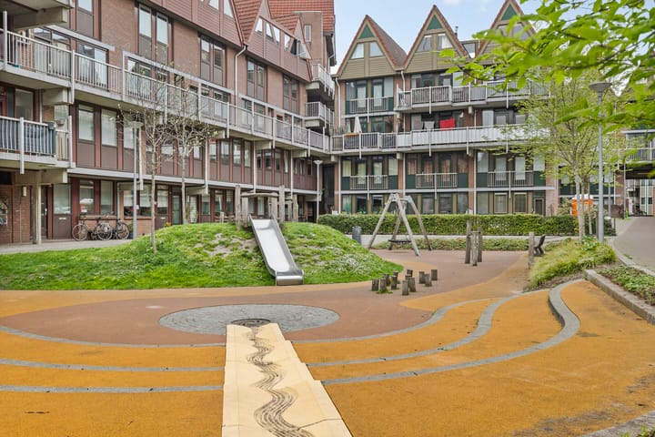 Foto 32 van Stroveer 48