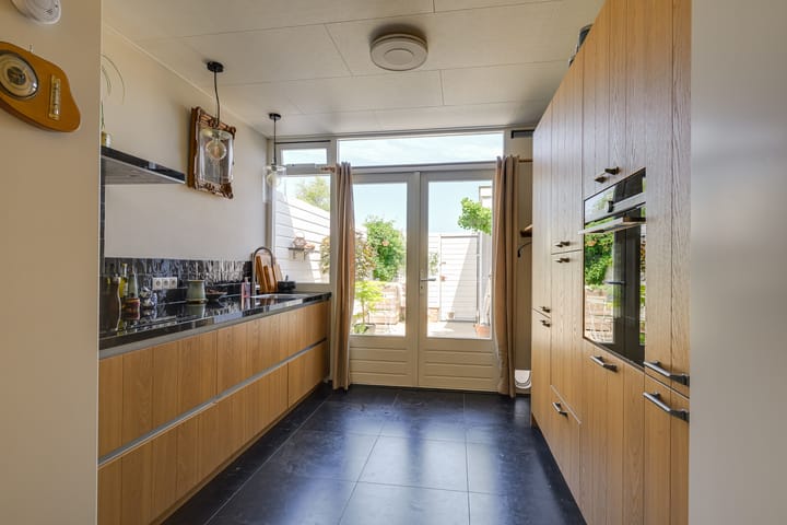 Foto 3 van Bloemenstraat 23