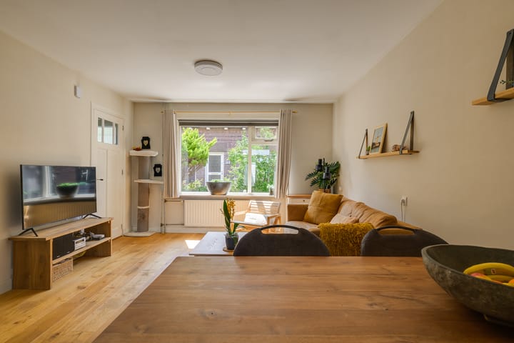 Foto 4 van Bloemenstraat 23