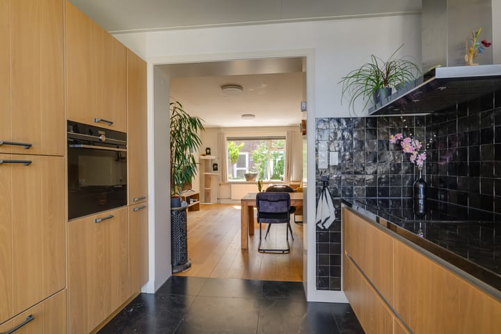 Foto 6 van Bloemenstraat 23