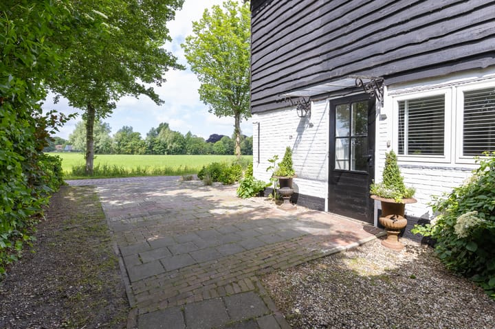 Foto 13 van Zuiderweg 12