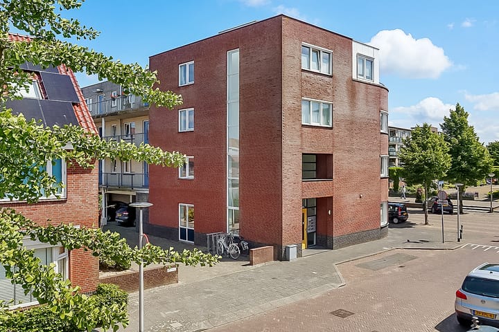 Foto 5 van Julianastraat 120