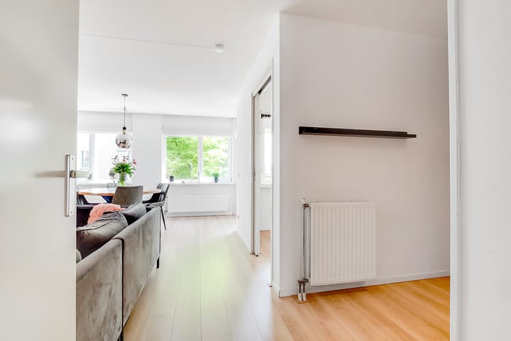 Foto 12 van Julianastraat 120