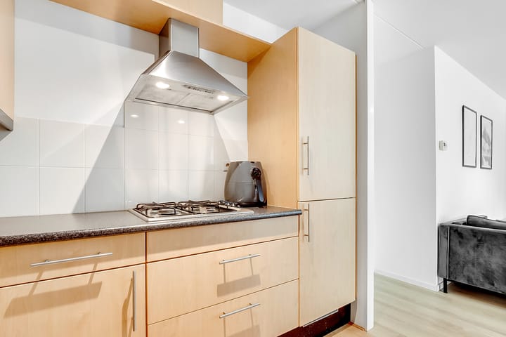 Foto 18 van Julianastraat 120