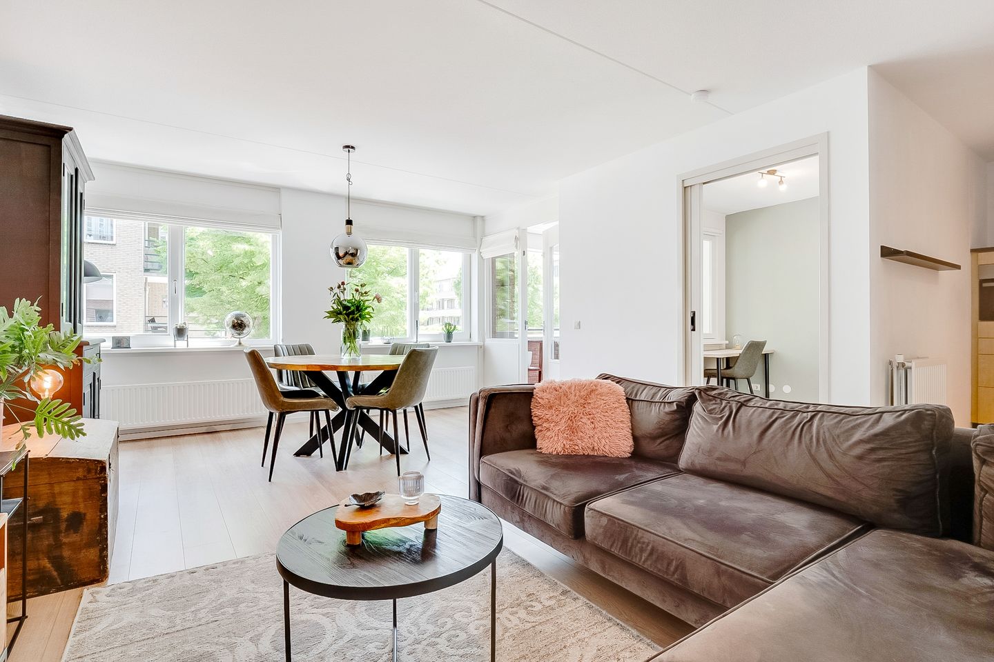 Foto 20 van Julianastraat 120