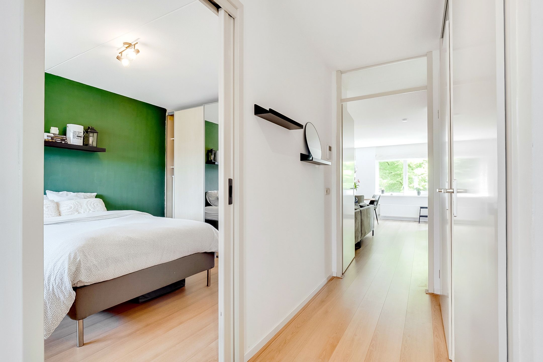 Foto 33 van Julianastraat 120