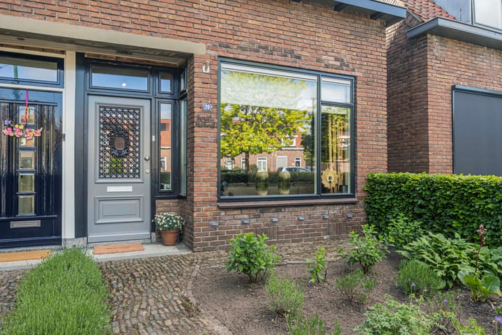 Foto 11 van Dahliastraat 20