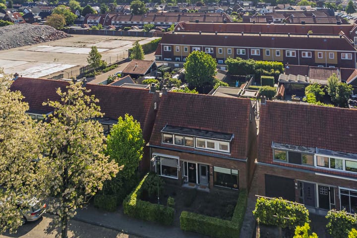 Foto 47 van Dahliastraat 20