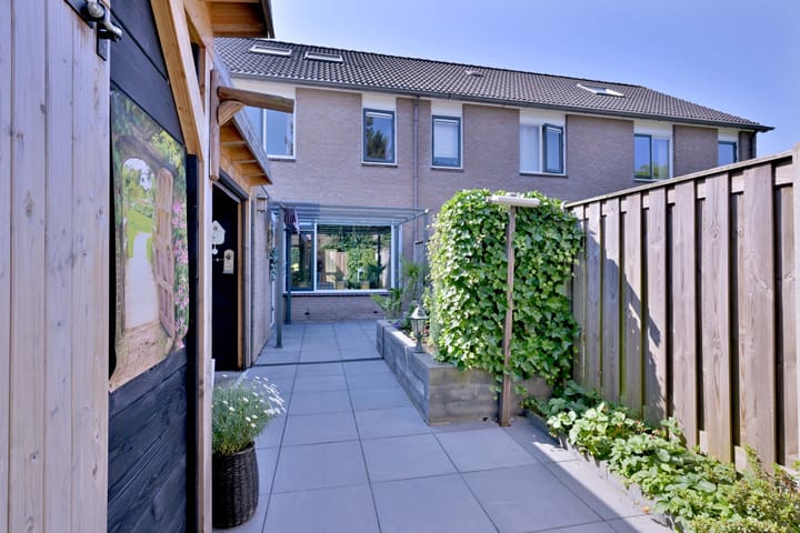 Foto 18 van Kardinaalsmuts 43