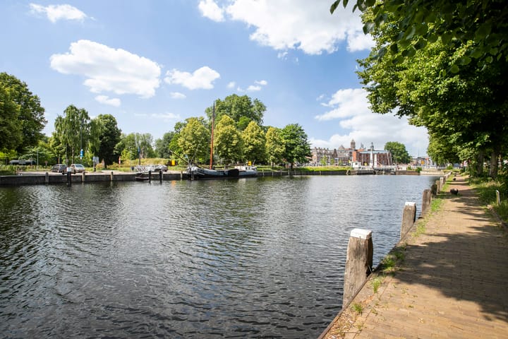 Photo 15 of Willem Deckersstraat 2-B