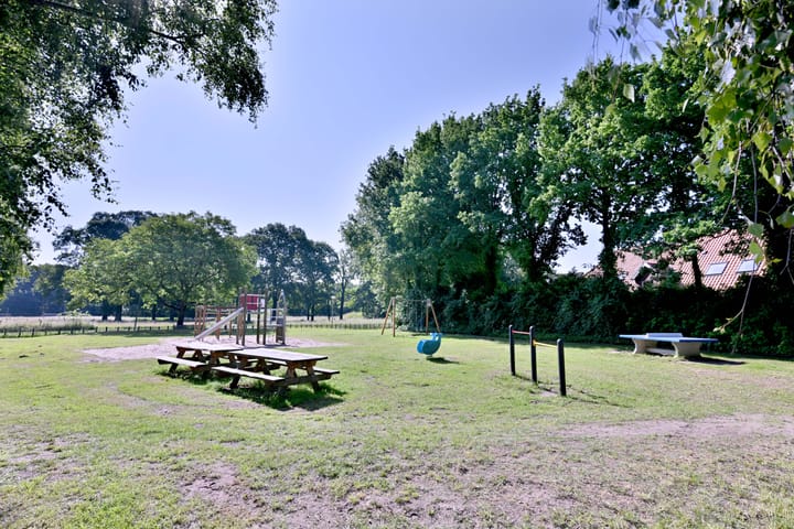 Foto 35 van Kardinaalsmuts 43