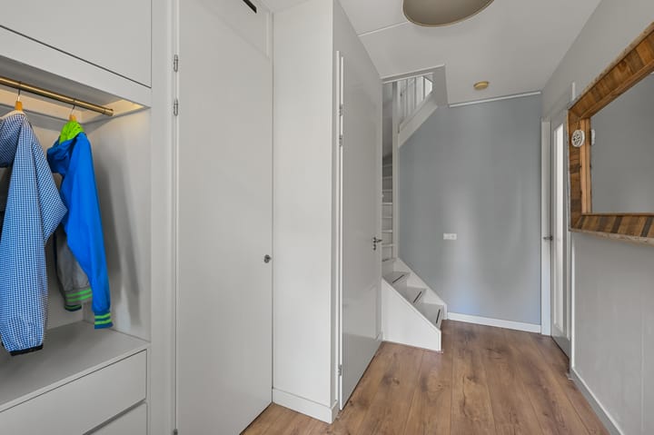 Foto 8 van Witte Ring 69