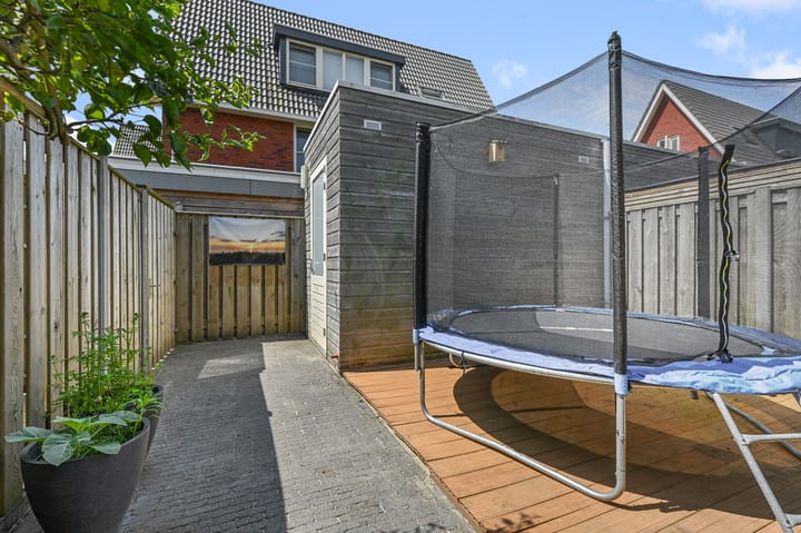 Foto 21 van Witte Ring 69