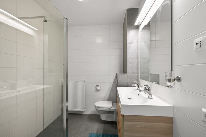 Foto 30 van Witte Ring 69