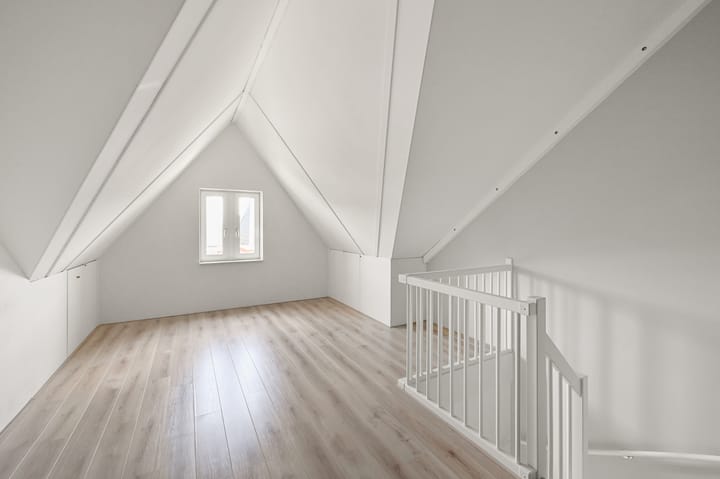 Foto 32 van Witte Ring 69