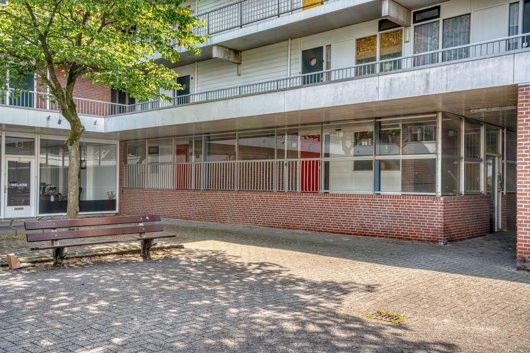 Foto 7 van Rivierenplein 64