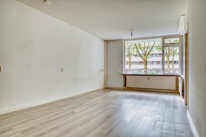 Foto 10 van Rivierenplein 64