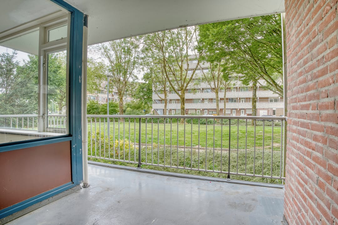 Foto 23 van Rivierenplein 64