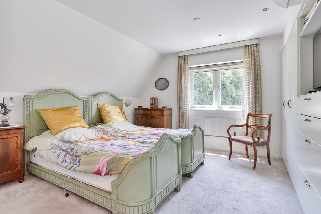 Foto 28 van Niesenoortsburgwal 34