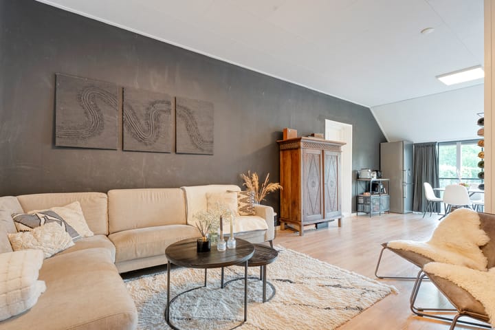 Photo 42 of Westeinde 206-A