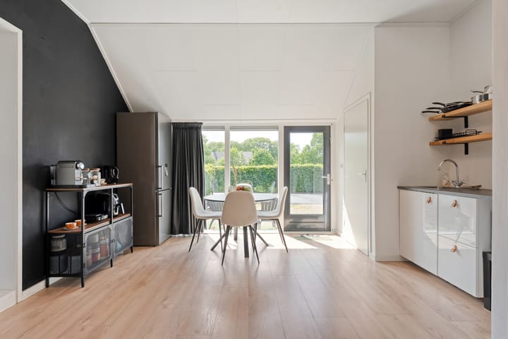 Photo 44 of Westeinde 206-A