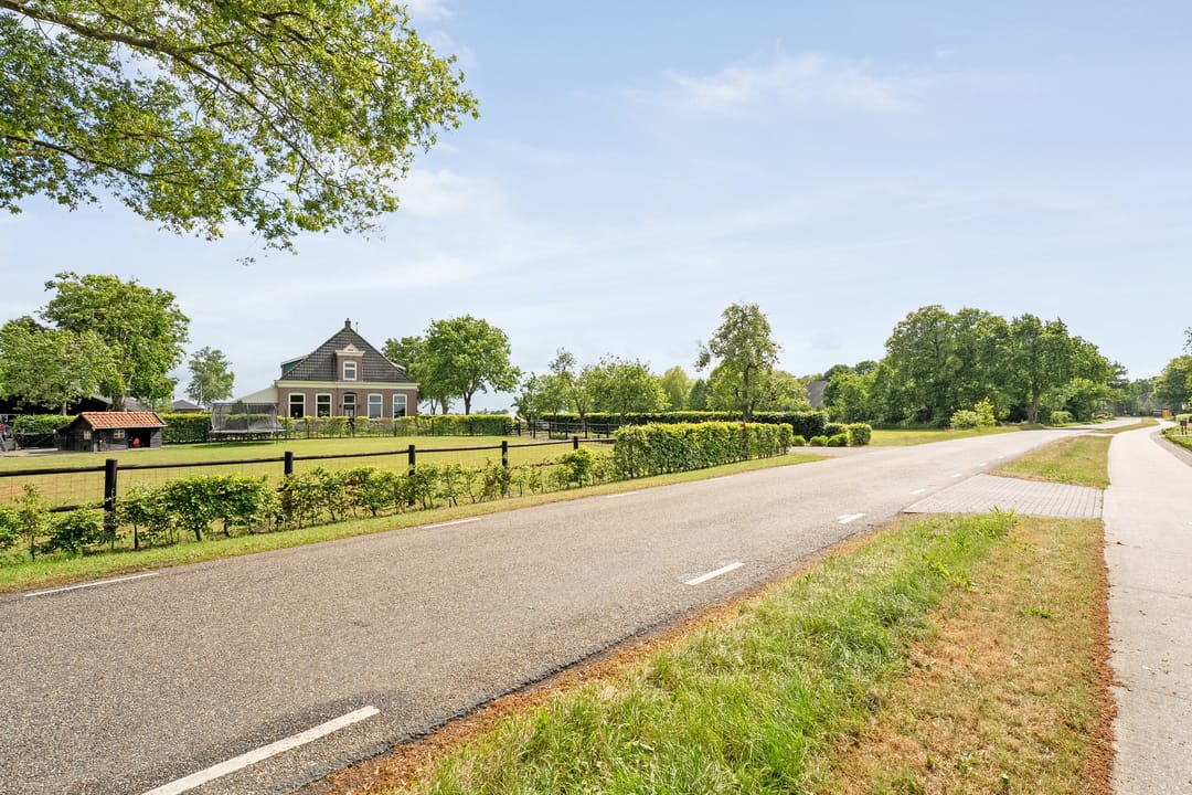 Photo 61 of Westeinde 206-A