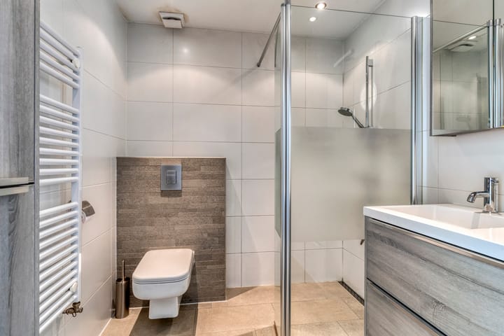 Photo 15 of Jean Henri Dunantstraat 23