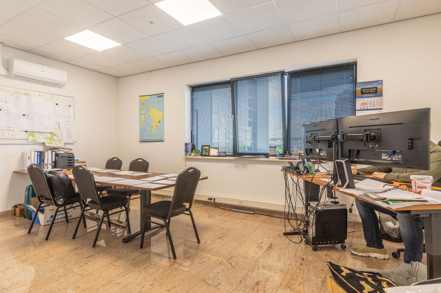 Bekijk foto 5 van Schrijnwerker 1-A