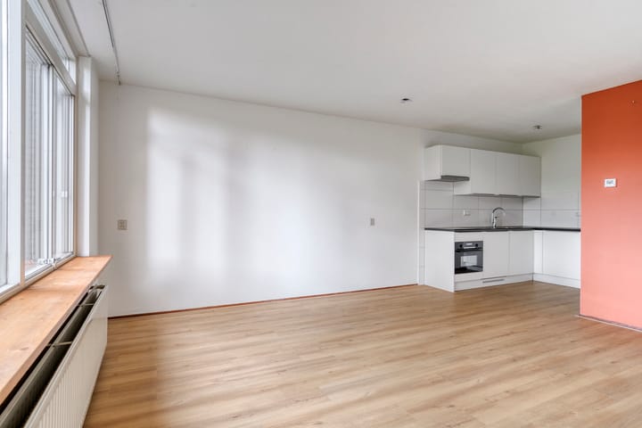 Foto 7 van Veemarkt 77