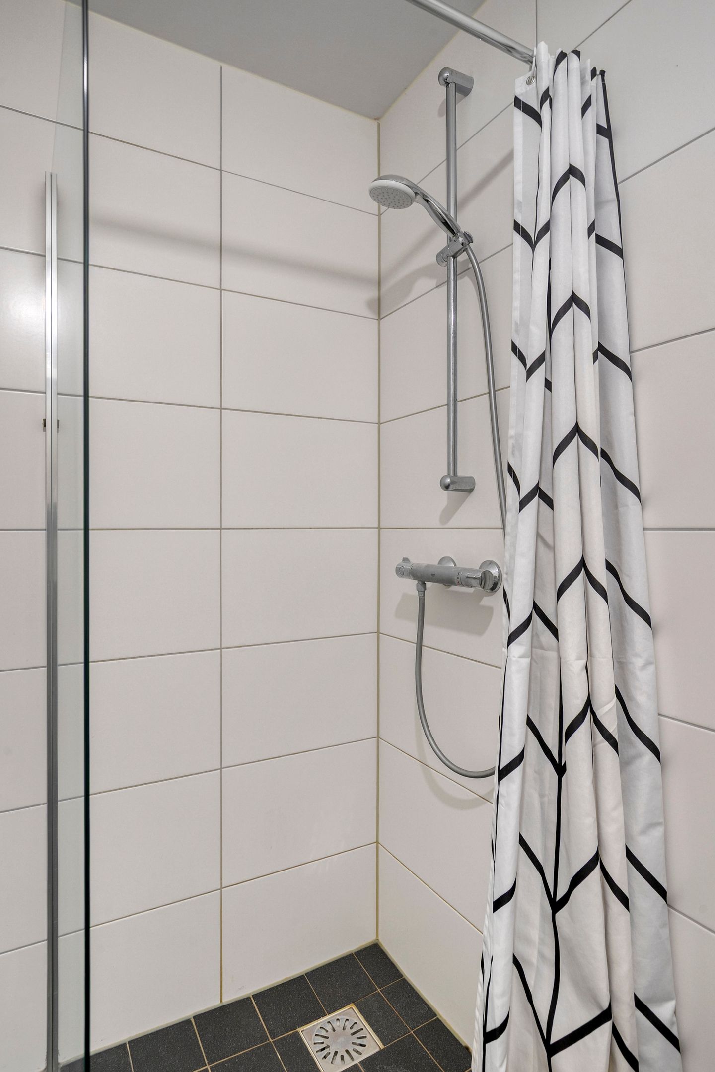 Foto 20 van Veemarkt 77