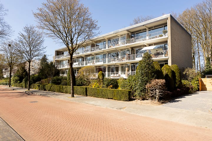 Photo 1 of Wagenaarlaan 14