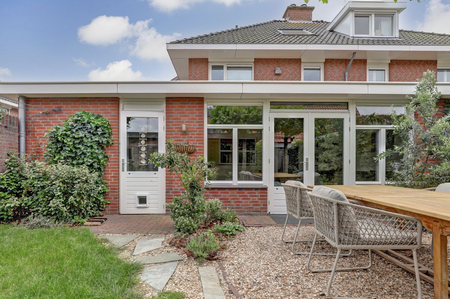 Foto 34 van Parnassia 94