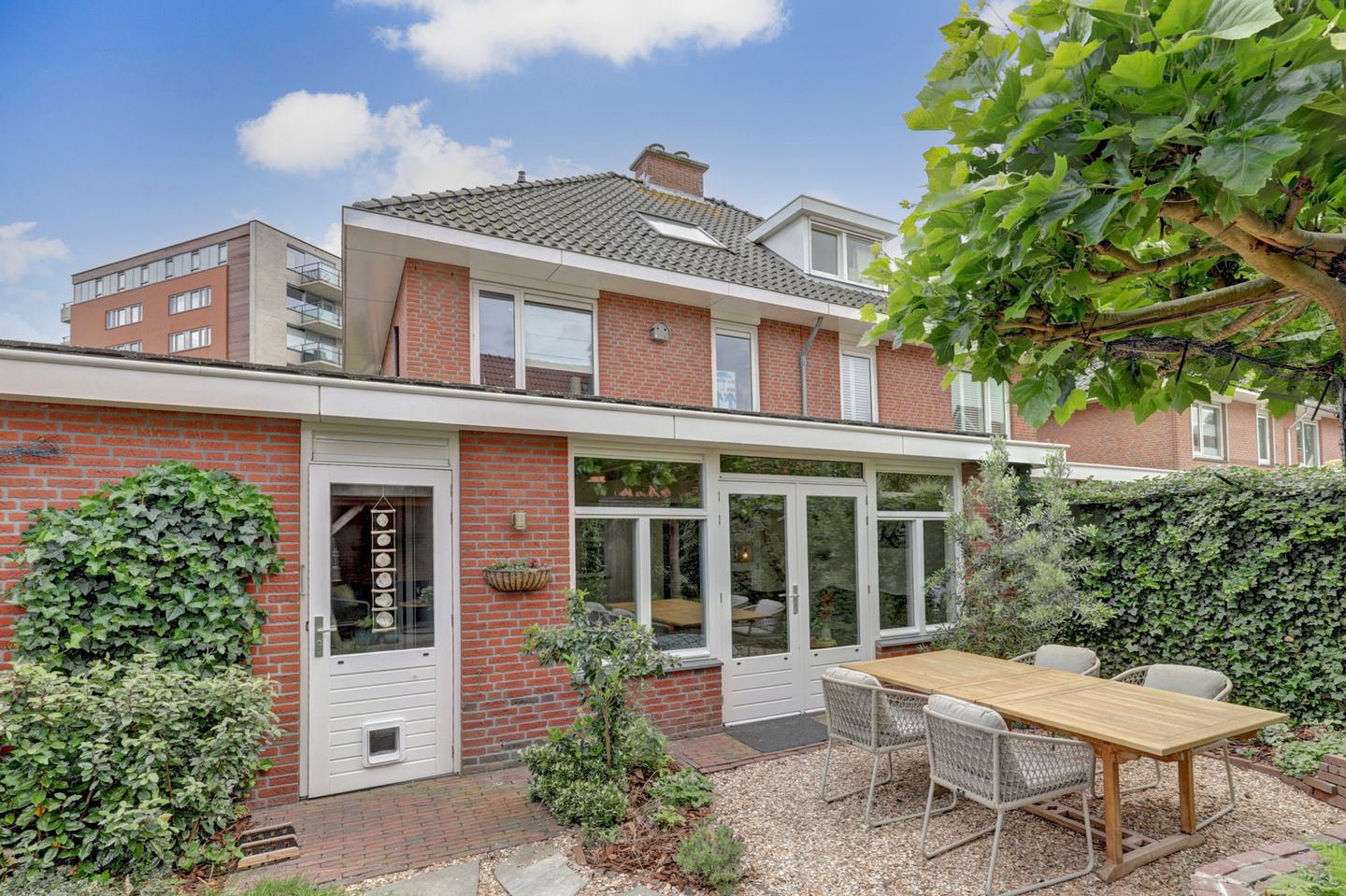 Foto 35 van Parnassia 94