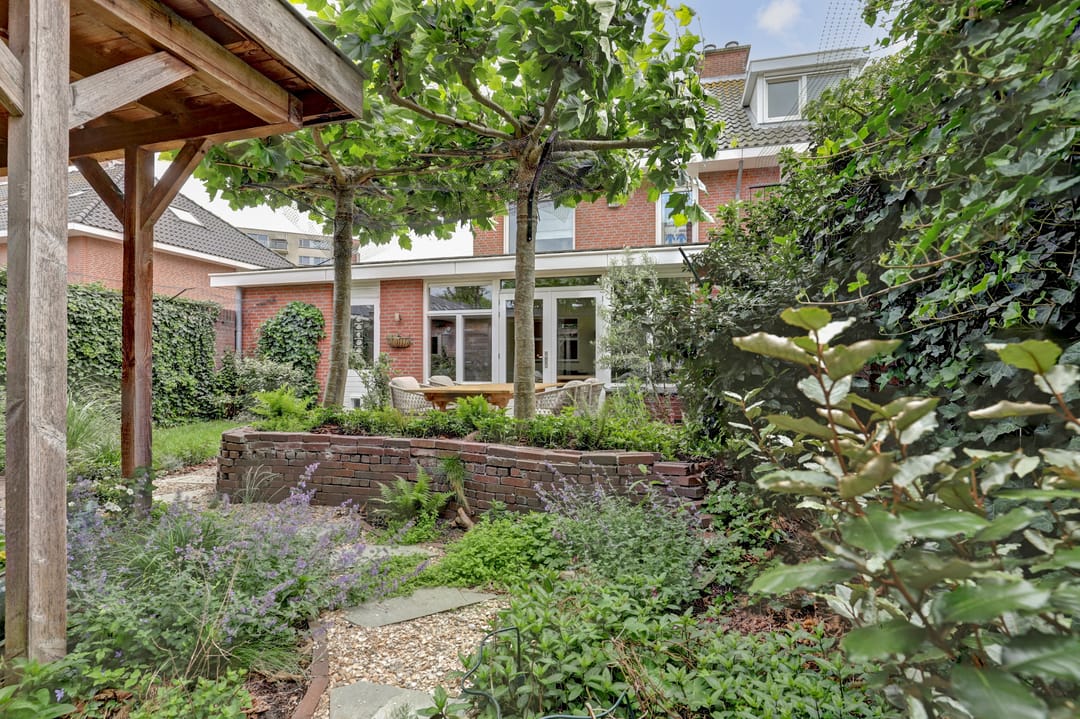 Foto 37 van Parnassia 94