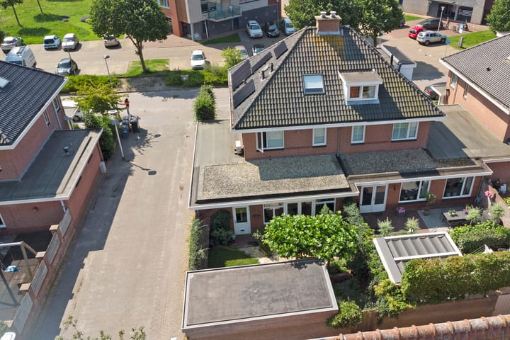 Foto 39 van Parnassia 94