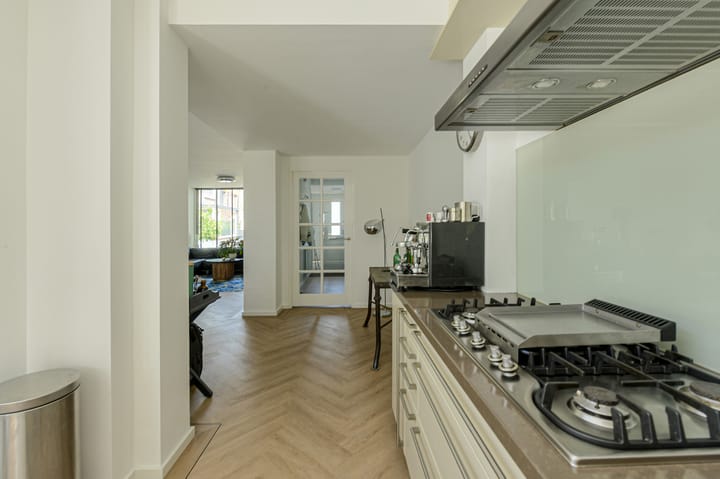 Foto 15 van Baroniestraat 18