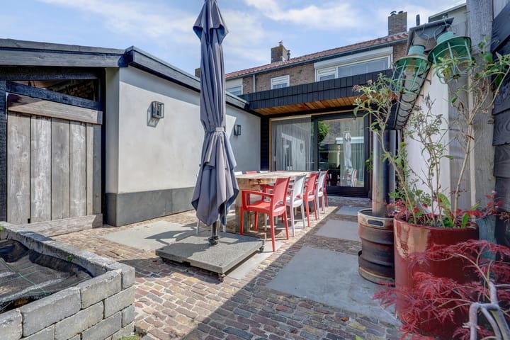 Foto 32 van Dijkstraat 8