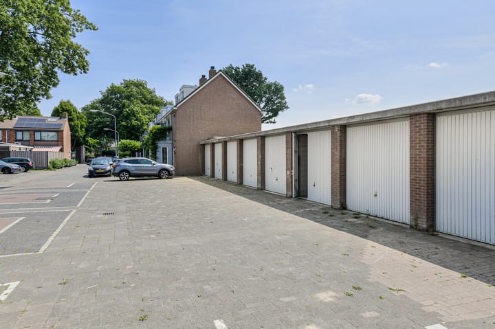 Foto 65 van Baroniestraat 18