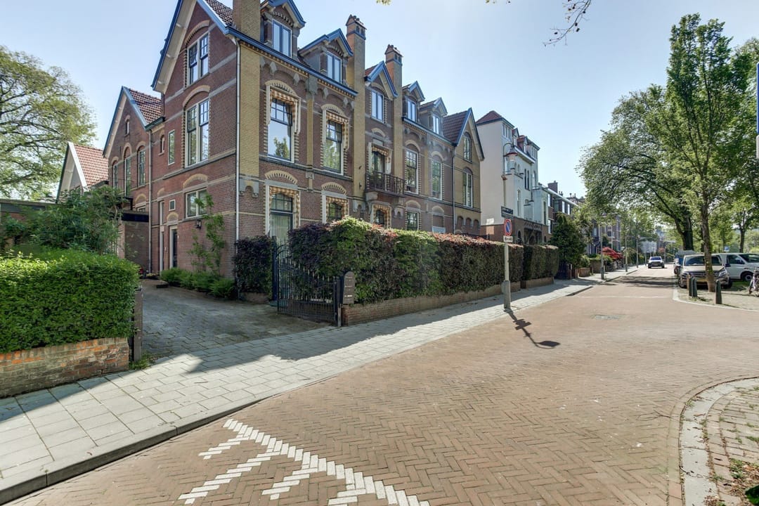 Foto 1 van Johan van Oldenbarneveltlaan 59