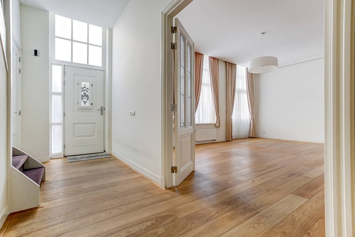 Foto 5 van Johan van Oldenbarneveltlaan 59